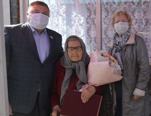 Сегодня свой 90-летний юбилей празднуют два жителя Майминского района