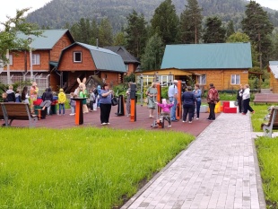 В селе Усть-Муны открыли сквер 