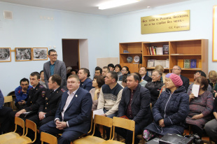 Официально: продолжаются встречи исполнительной и законодательной властей района с жителями населенных пунктов муниципалитета