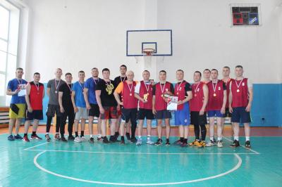 Соревнования по баскетболу среди трудовых коллективов района