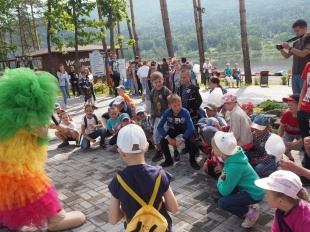 Летний отдых:  "Берег счастья"  для детей Майминского района 