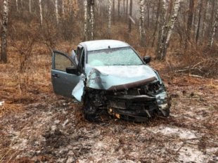 В Майминском районе в результате ДТП пострадал водитель иномарки, не имеющий права управления.