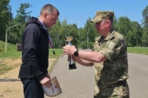 Росгвардеец из Республики Алтай стал бронзовым призером окружного чемпионата по служебному биатлону