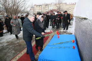 Сегодня в республиканской столице проходят мероприятия, приуроченные к юбилею государственного и политического деятеля Михаила Карамаева